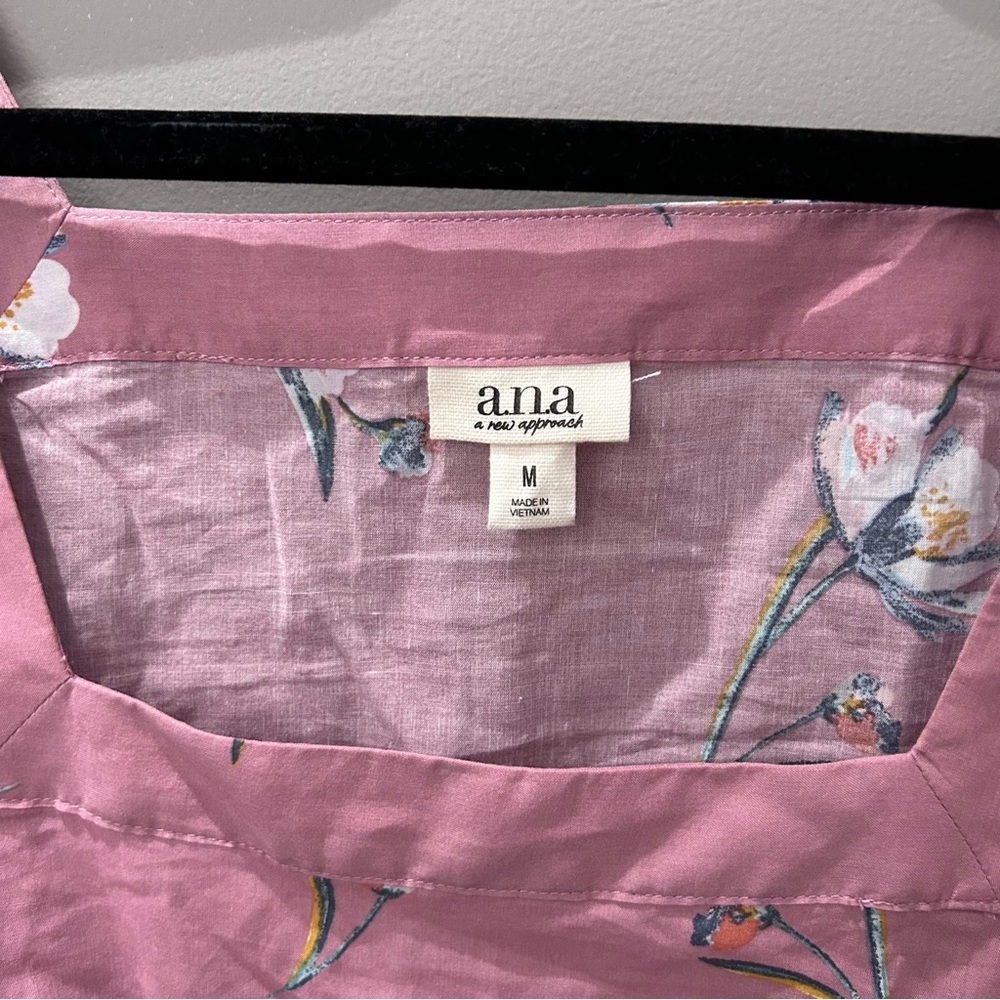 A New Approach Square Neck Pink Floral Blouse-Md - Picture 2 of 4
